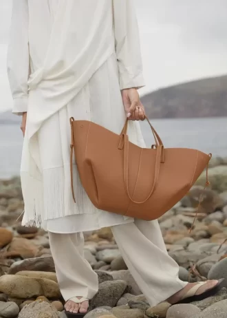 Cyme Edition  Textured Camel