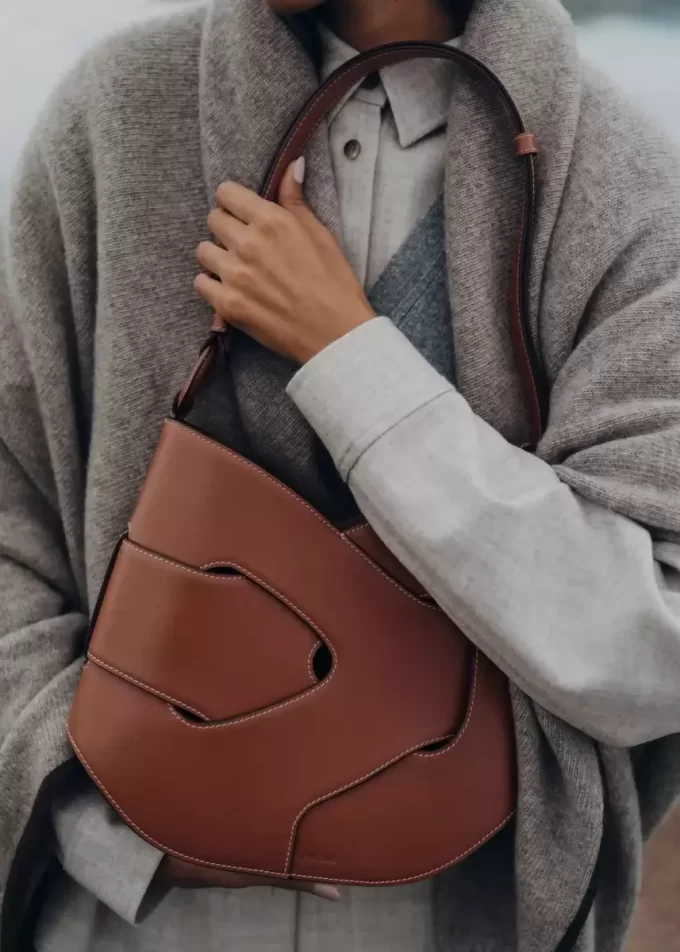 Nodde Hobo Edition  Smooth Cognac