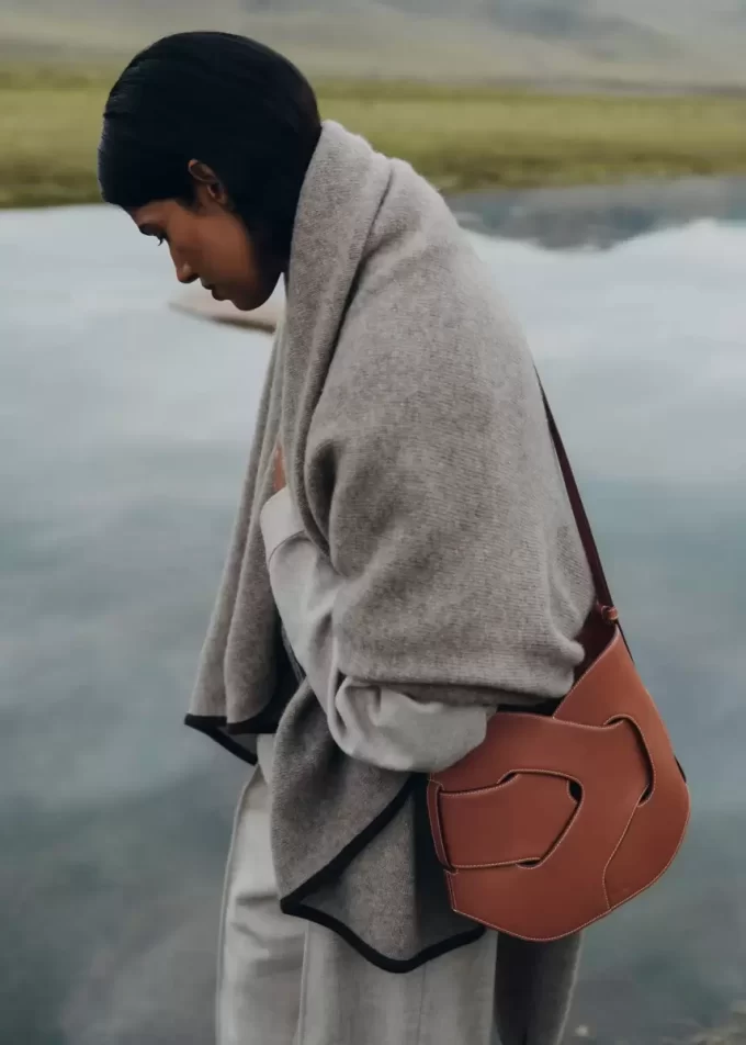 Nodde Hobo Edition  Smooth Cognac