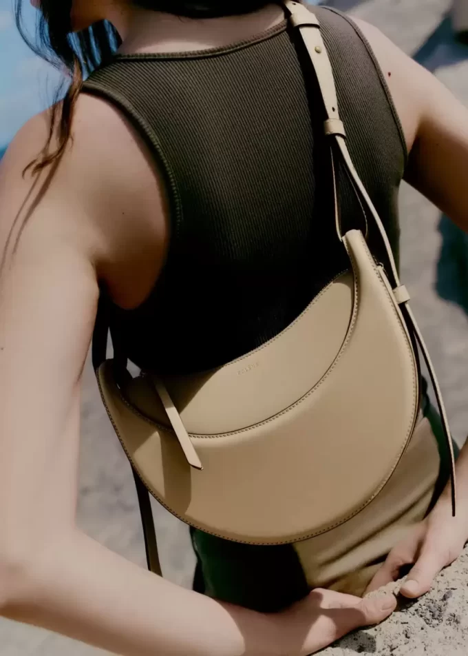 Numéro Dix Edition  Smooth Sand