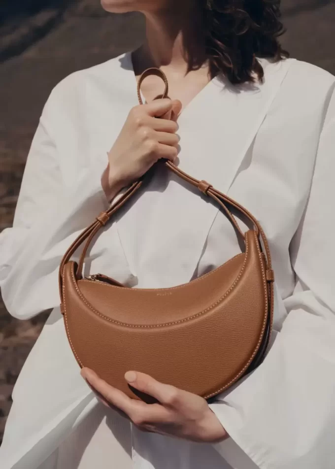 Numéro Dix Edition  Textured Camel