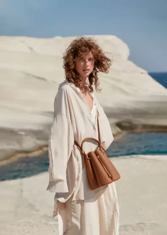 Numéro Huit Edition  Textured Camel