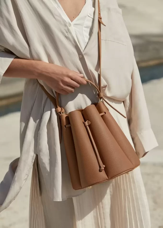Numéro Huit Edition  Textured Camel