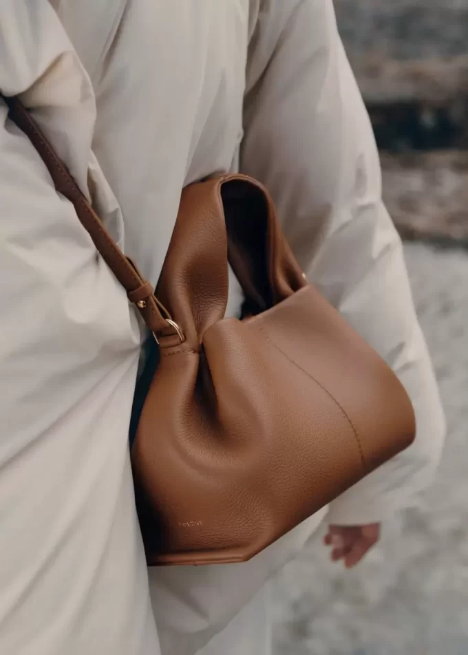 Numéro Neuf Mini Edition  Textured Camel