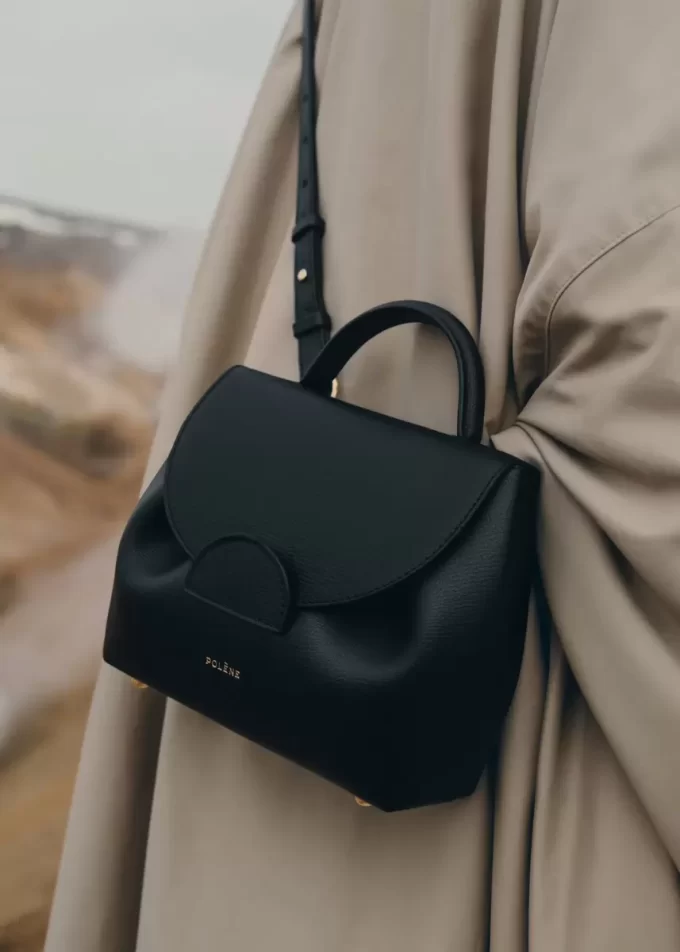 Numéro Un Nano Edition  Textured Black